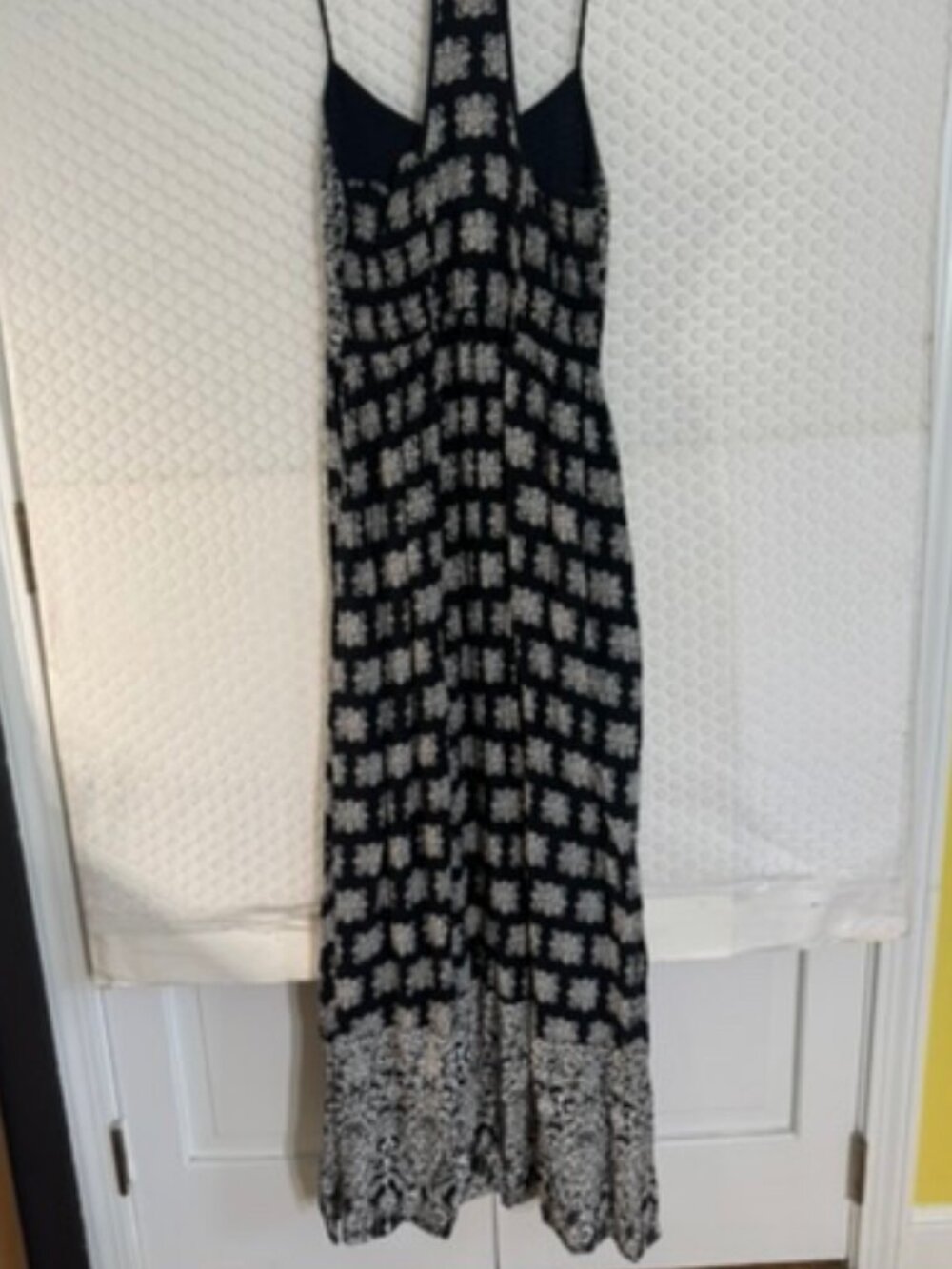 Band Of Gypsies Smocked Top, Medallion Print , Maxi Dress- Adj Straps Sz XS - Picture 8 of 9
